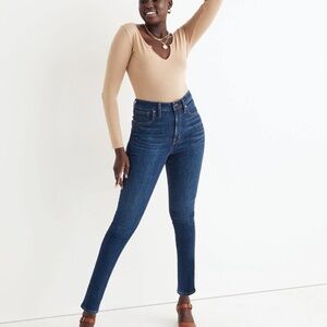 Madewell Curvy High-Rise Skinny Jeans in Seville Wash